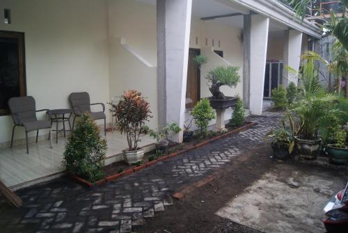 Puri Amalia Guesthouse