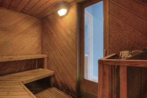 Sea Gypsy Rentals - image 27