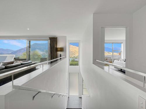 Remarkables View Eco House - image 12