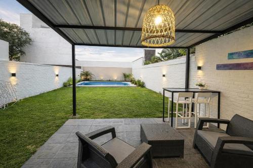Casa Lima con pileta y jardín (Casa Lima con pileta y jardin) in 예르바 부에나