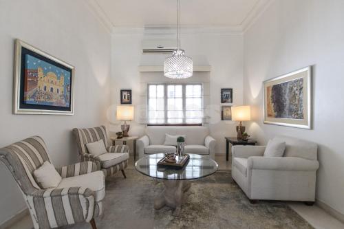 Spacious and chic house in Las Mercedes in Ypané