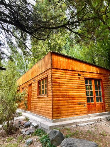 Increíble cabaña de montaña (Increible cabana de montana) in El Salto (Mendoza)