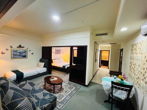 GoodHill Service Suite Times Square - image 6