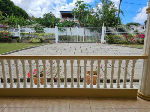 Elegant 1 Bedroom Apartment Near Roseau in Morne Daniel in Canefield