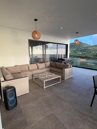 Ocean View Luxury Villa Heated Pool Jeremi Beach in 5 min walk in Lagun