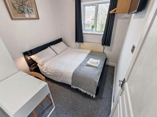 Small Compact Self Contained Studio Flat — other in 83 Cranmer Road, Oxford United Kingdom, OX4 2QB