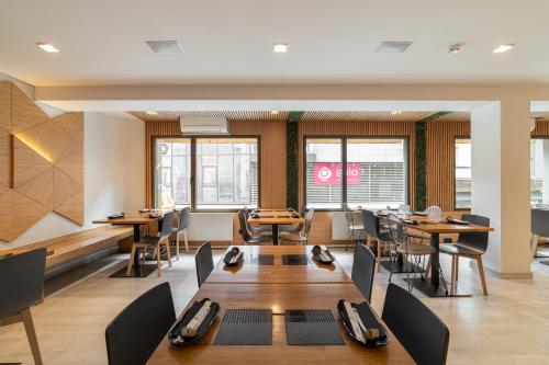 מסעדה, LEE Hotel in אנדורה לה ולה