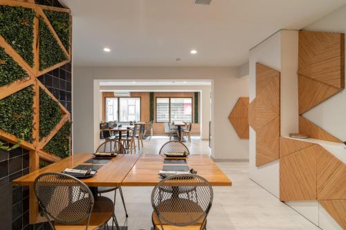 מסעדה, LEE Hotel in אנדורה לה ולה