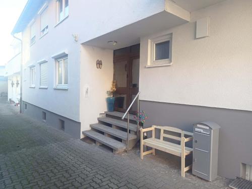 Viesnīcas āriene, Beim alten Holzschuhmacher in Freckenfeld