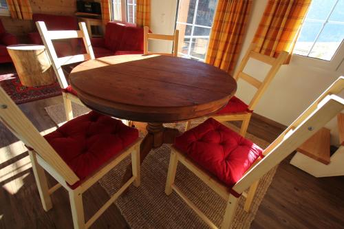 Chalet Daheim - image 12