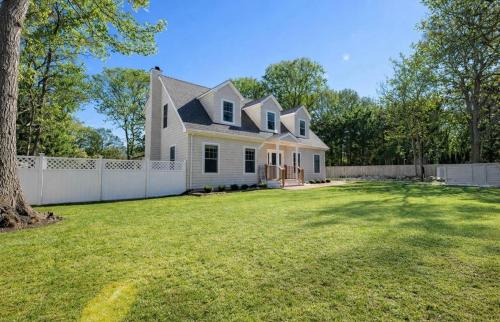 . Charming Home for a Perfect Escape