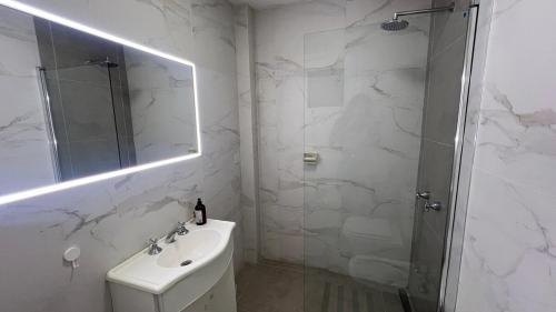 Renovated, spacious and comfortable apartment in Saavedra