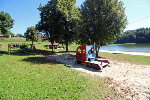 Gite Le Beausejour - gite n°3 in Sussac