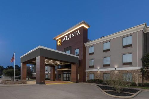 酒店外观, La Quinta Inn & Suites Nacogdoches in 纳科多奇斯(TX)