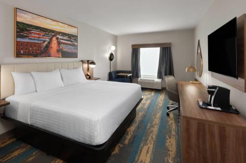 Holiday Inn Express Hotel & Suites Nacogdoches an IHG Hotel - image 27