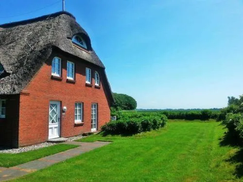 Haus am Meer in Nordstrand, Deutschland