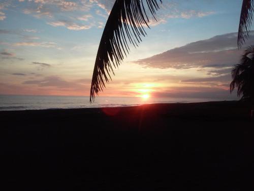 Bungalows Familiares in Monterrico