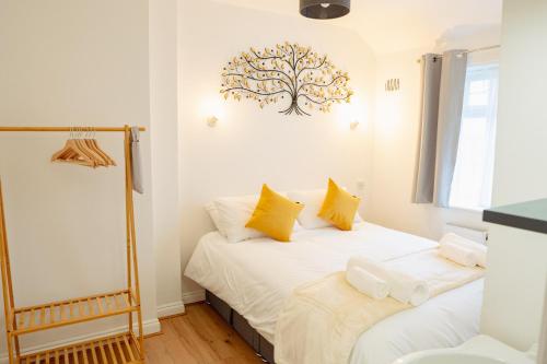 Modern 2 bed Bromley House gîte à louer Grove Park Railway Station