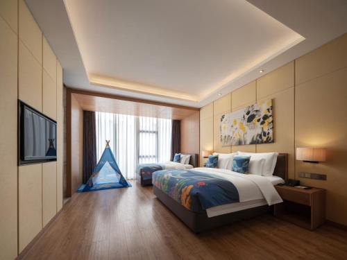 room detail thumbnail 1