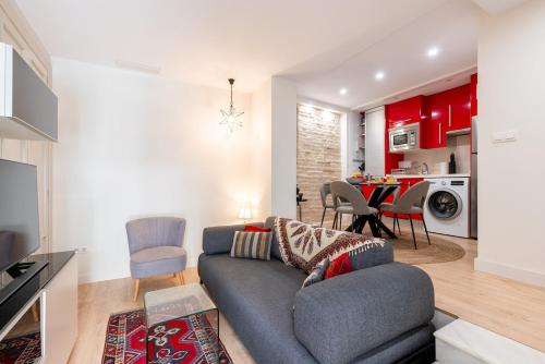 S46 Family apartment Seville Centro