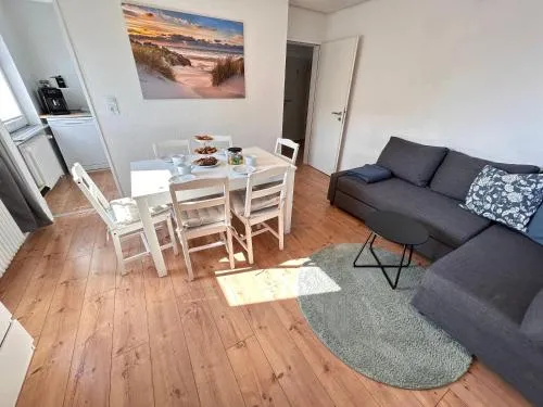 Vier Nordlichter - Große Ferienwohnung mit Dachterrasse 3 Schlafzimmer Bensersiel in Esens, Deutschland