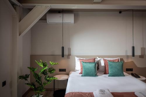 Infinity City Boutique Hotel - image 33