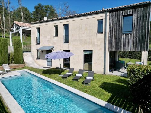 Villa St Andrews sur le Golf de Saint-Émilion gîte à louer Gardegan-et-Tourtirac