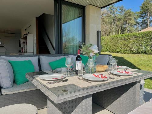 Villa St Andrews sur le Golf de Saint-Emilion in Castillon-la-Bataille