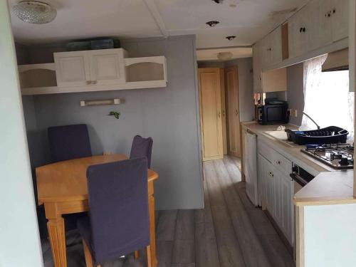 2 bed-Sleeps 4-Free Parking-Pet Friendly in Castlerea
