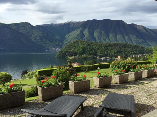 Apartment Bella Vista In Mezzegra with POOL sleeps 6- by Italian Apartments