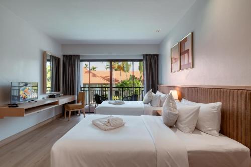 room detail thumbnail 2