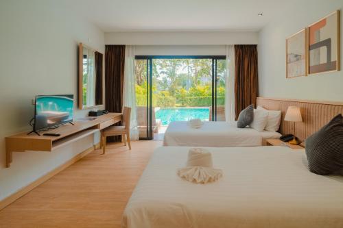 room detail thumbnail 1