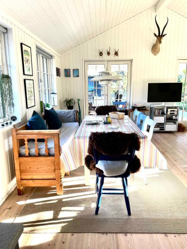 Facilities, Perfect Base Near Beach And Shops in Idestrup