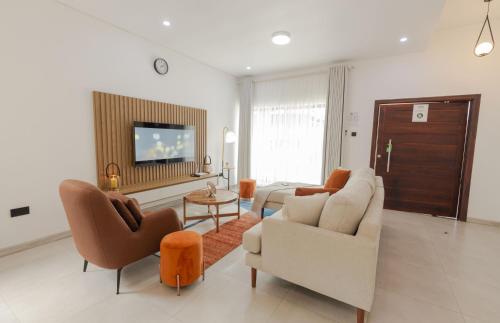 Elle Apartments in Chelston