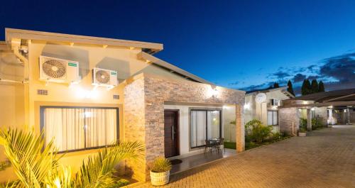 Elle Apartments in Chelston