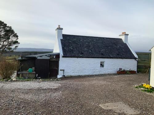 Quiet rural cottage near Dornoch in Litlferija