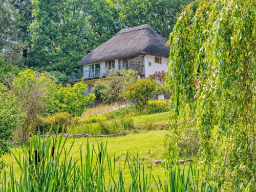 Iekārtas, 3 Bed in Fordingbridge oc-56431 in Godshill