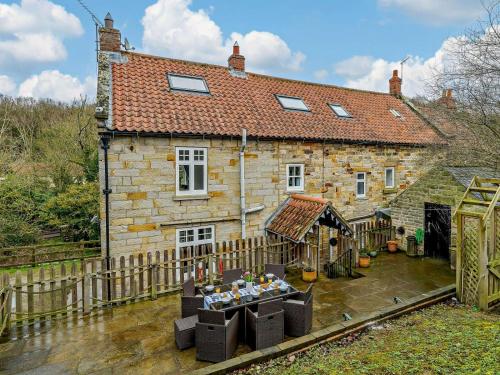 4 Bed in Whitby oc-g0040 – khách sạn tại Sneaton