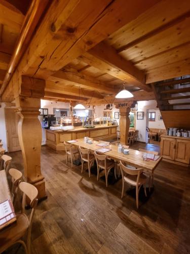 Restaurant, Penzion Pupik in Modrava