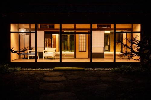 Exterior view, 宮島 Shinwa near JR Nishinihon Miyajima Ferry
