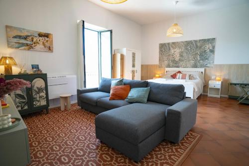 Open Space Suite in the Center of Salerno, modern apartment into Historic District, 250 meters from seafront and 20 meters from the Main Street Corso Garibaldi