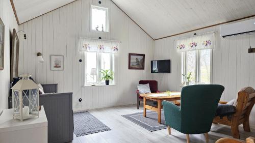 共用Lounge/電視區, Two cozy accommodations near the sea SE09118 in 法格菲亞爾