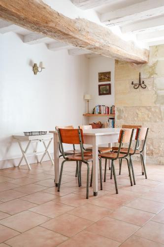 Appartement de charme 4 p dans résidence avec piscine avec piscine 5 mn Amboise - RESTRIE BLOIS (Appartement de charme 4 p dans residence avec piscine avec piscine 5 mn Amboise - RESTRIE BLOIS) in Poce Sur Cisse