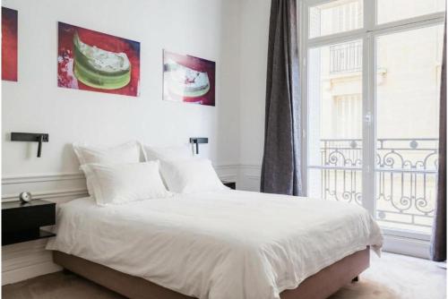 Veeve - Invalides Elegance - image 3