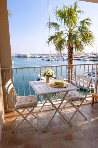 陽台/露台, Le petit cocon Gruissan in 格呂伊桑市中心