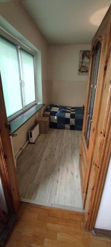 Adam room 2 in Zerniki