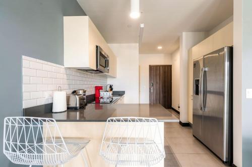 Furnished Studio in San Jose Urban Flats Bldg in Pozos