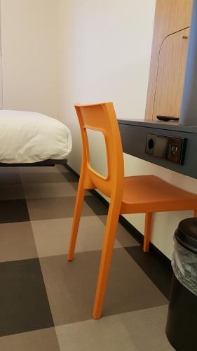 easyHotel Amsterdam Arena Boulevard - image 12