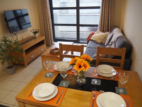 Dog Friendly Seaside Flat on the Salt Path
