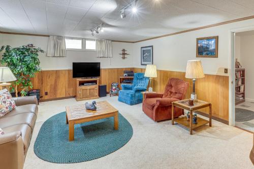 2 Mi to Downtown Billings! Charming Family Home in 빌링스 시티 센터 